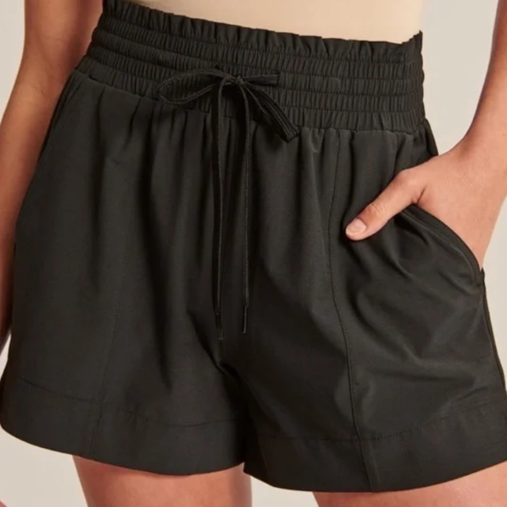 Abercrombie Traveller Black Shorts